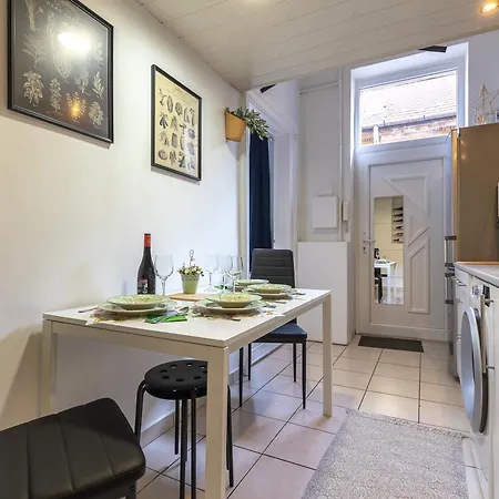 Eighth Wonder * Budapeşte